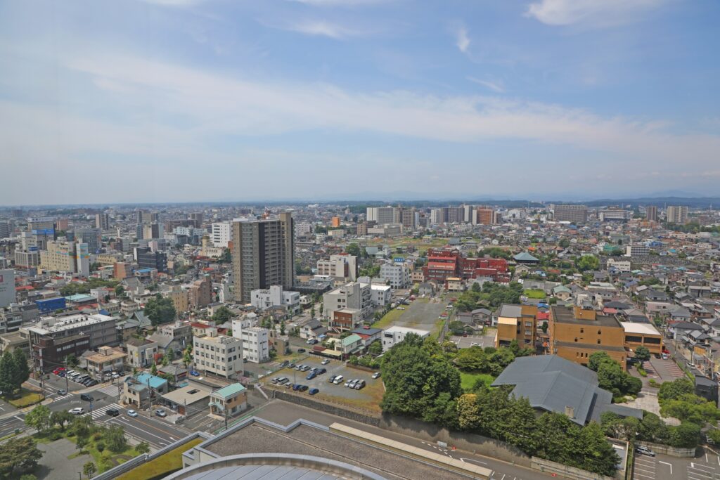 栃木県庁15階展望フロアからの眺め。